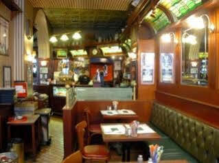Flann O'brien Guest house 3*